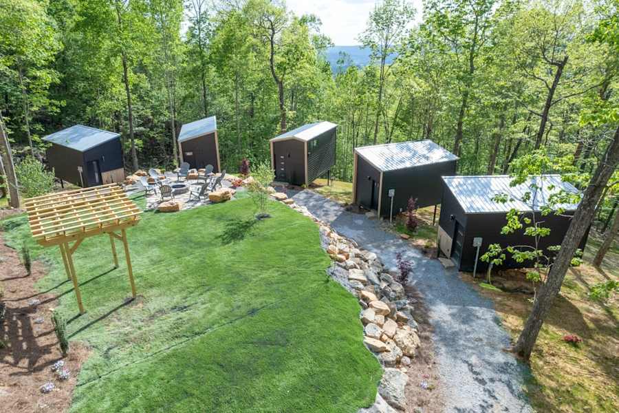 Atlas Cedar Treehouse photo 50