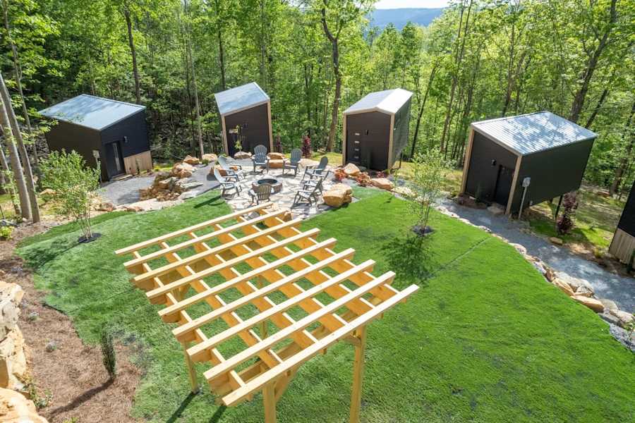 Atlas Cedar Treehouse photo 40
