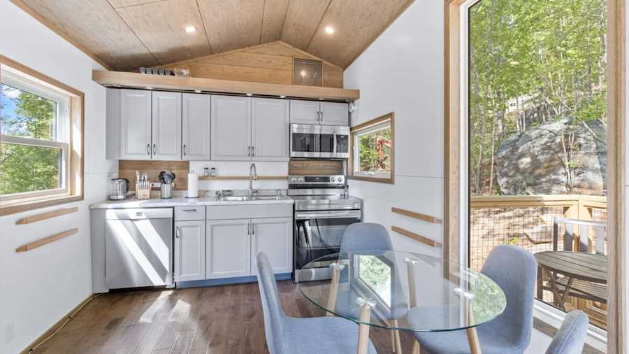 Fox Tail Pine Treehouse photo 26