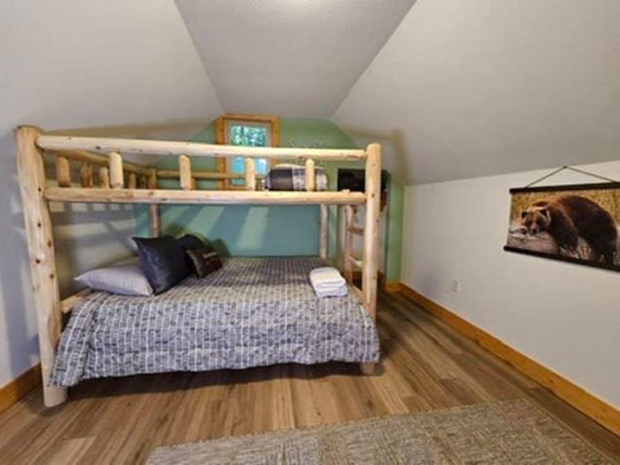 Cabin 8