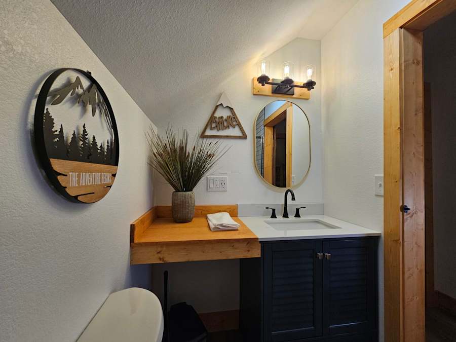 Cabin 8