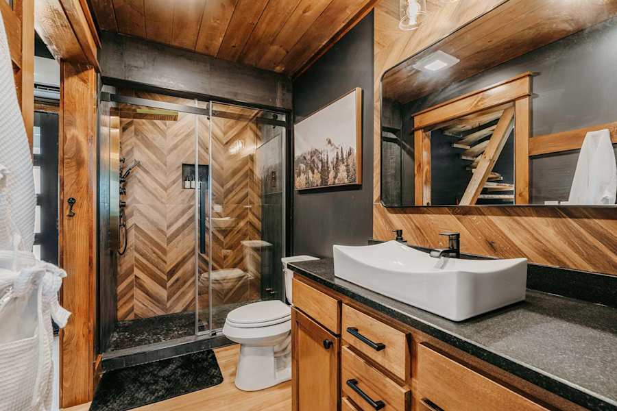 Live Oak Treehouse photo 28