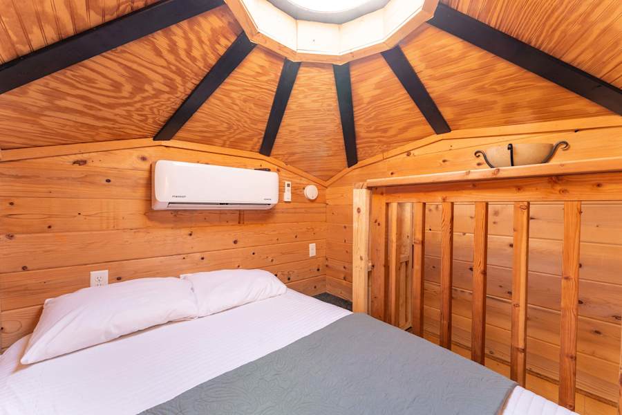Yurt photo 10
