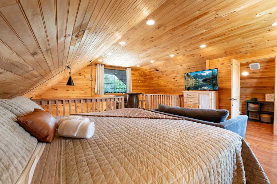 Cloud 9 Cabin photo 17