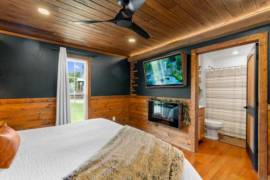 Wood Haven photo 12