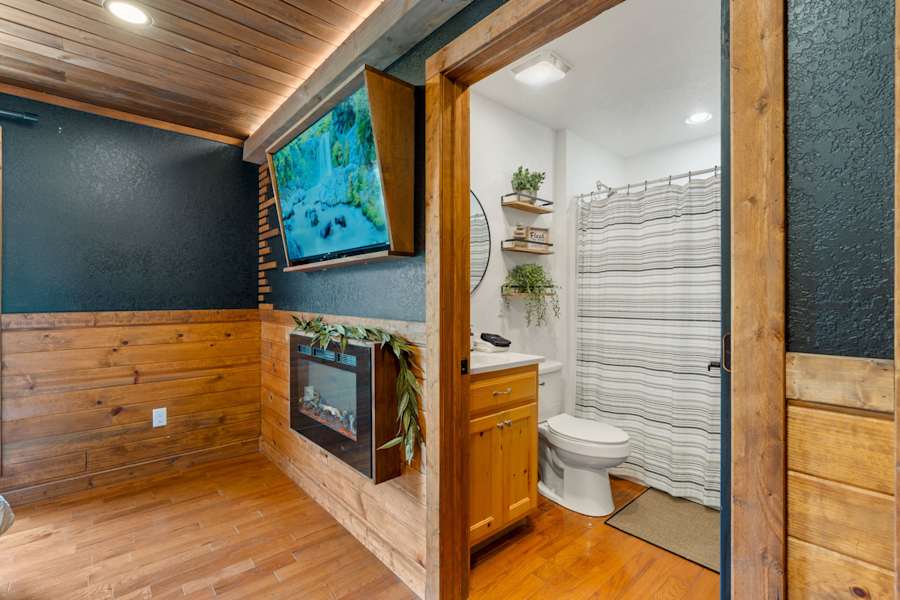 Wood Haven photo 13