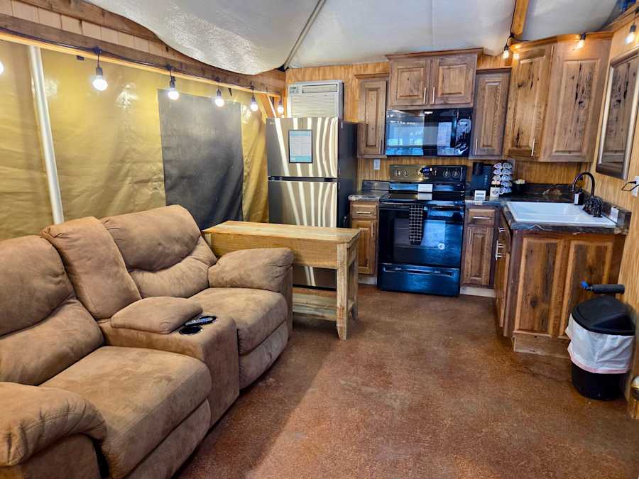 Get in Tents photo 10