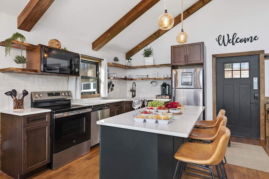 High Top Refuge photo 7