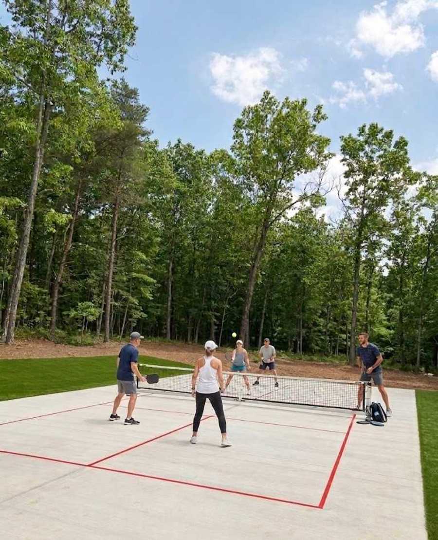 Community pickleball court