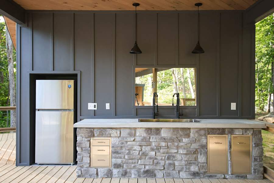 Outdoor kitchen