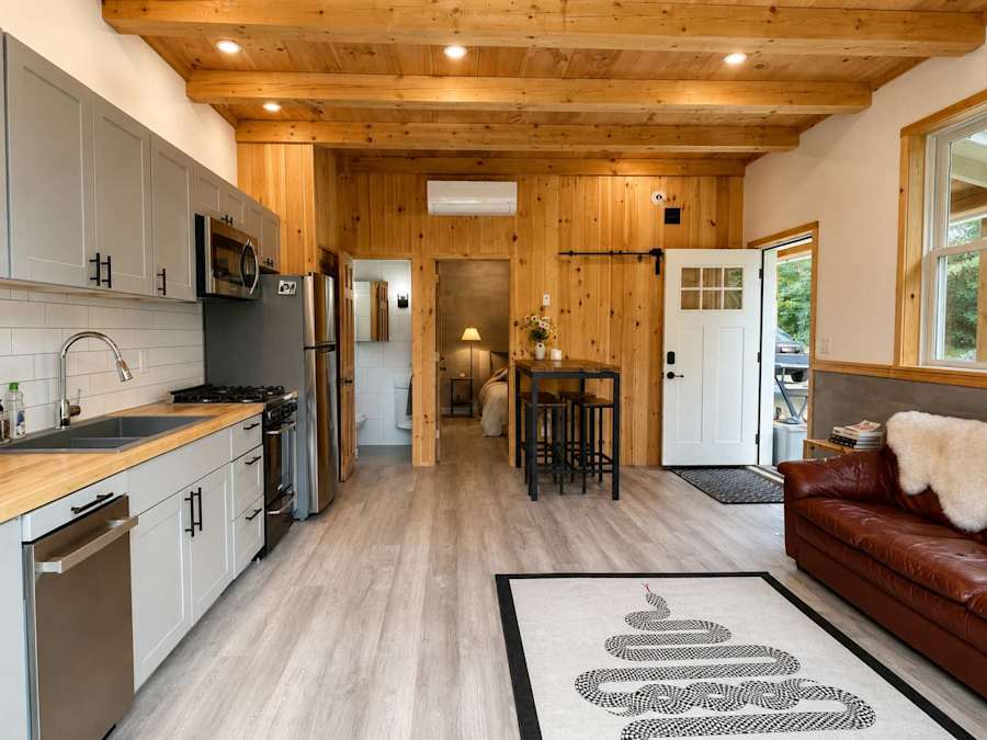 2-bedroom house in Stowe, VT, photo 3
