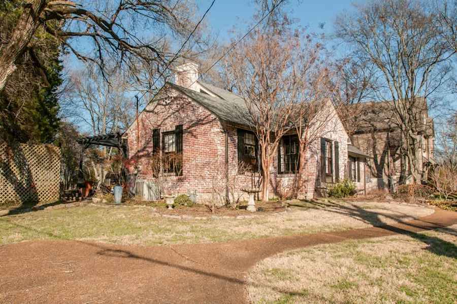 2-bedroom house in Nashville