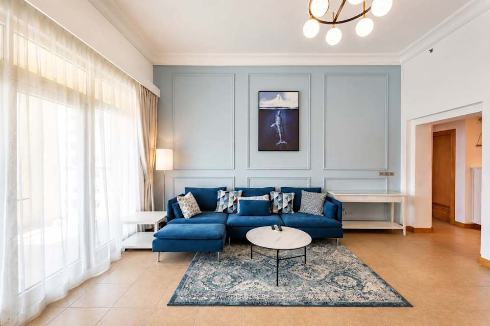 Luxury Dubai Apartment with Pool & Gym, Palm Jumeirah, Dubai