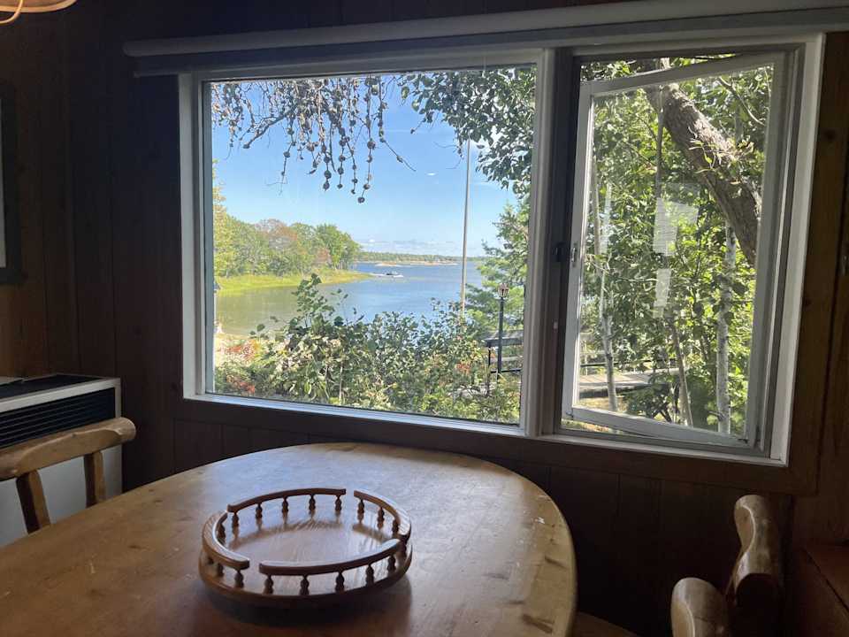 2-Bedroom Cottage #3 at Rockwood — photograph 4