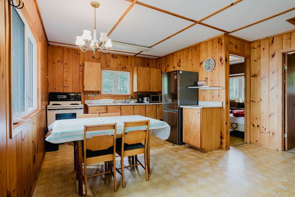 2-Bedroom Cottage #2 at Sand Bay — photograph 5