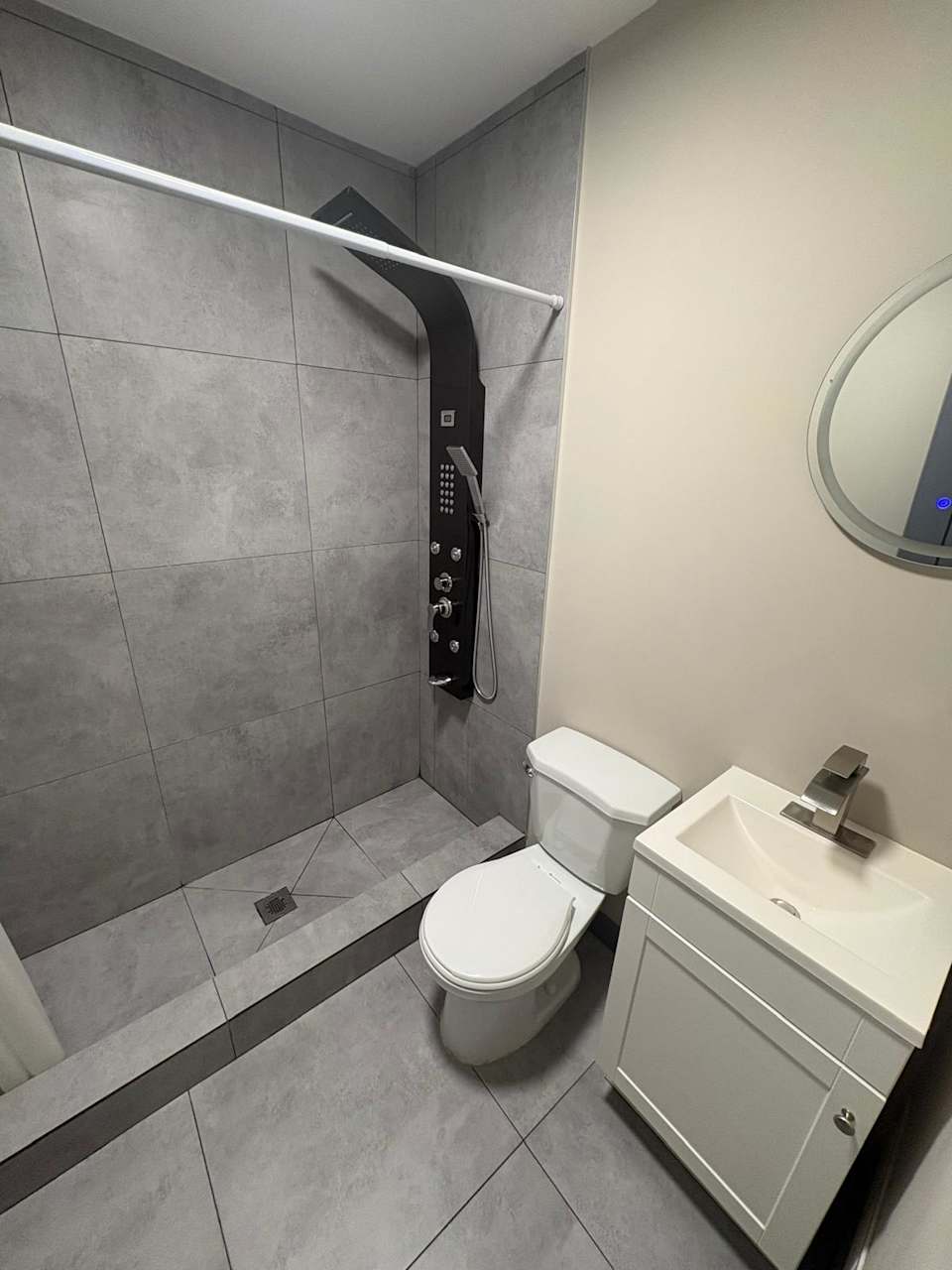 St Catharines — property photograph 4