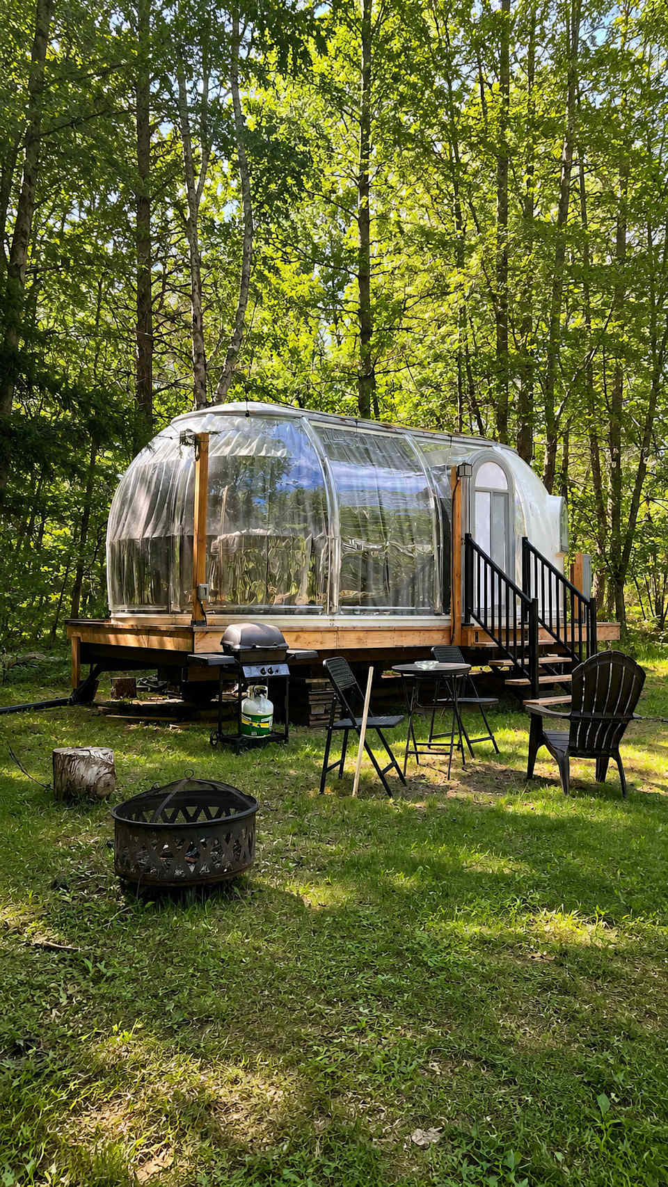 Studio Capsule Dome #16 at Sand Bay — photograph 1