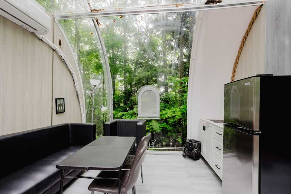 2-bedroom Capsule House Glamping Dome #30 at Mill Lake Unique Cabins — photograph 4