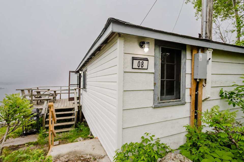 3-Bedroom Cottage #8 at Rockwood — photograph 1