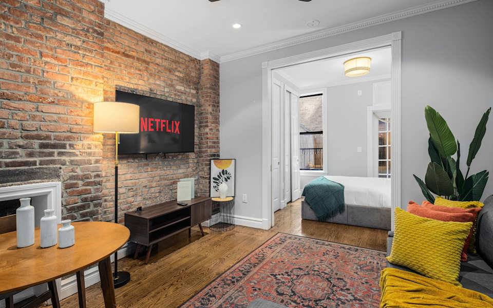 2BR Lower East Side Family Haven Private Patio!