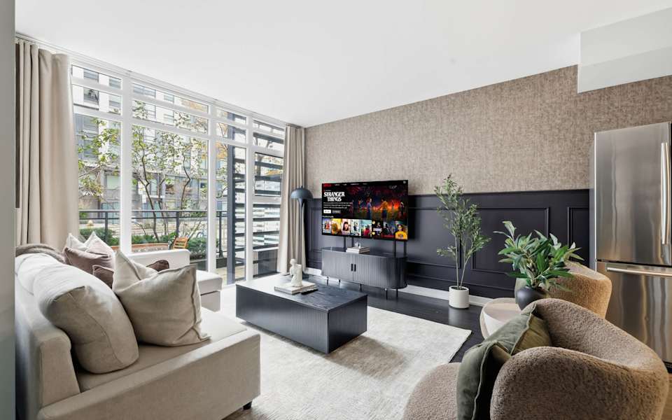 Downtown Luxury Townhome Executive Stay