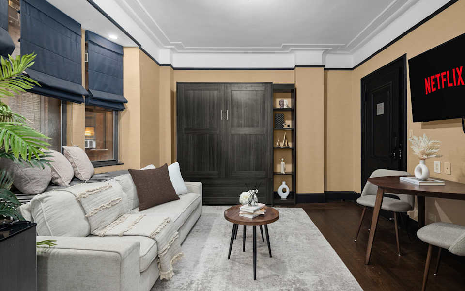 Cozy Midtown NYC Apartment | 99 Walk Score & Gym 