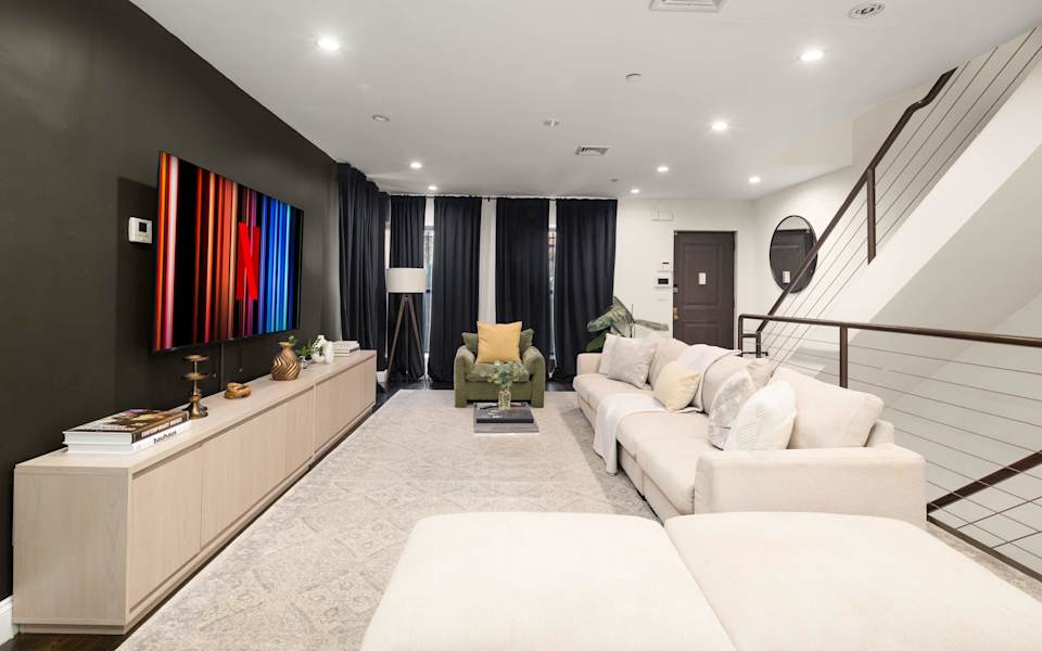 Designer Harlem Home | 4BR | Sleeps 12
