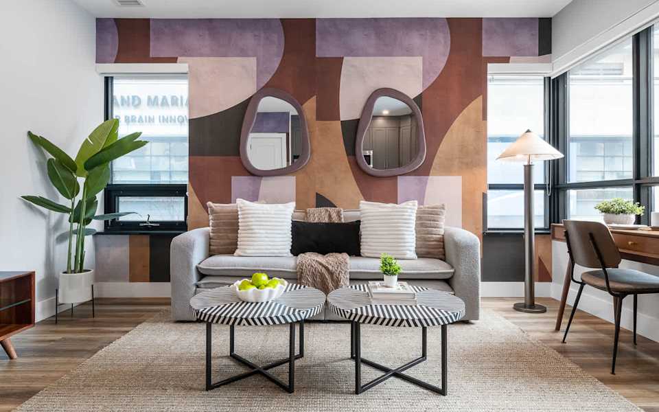Downtown Toronto Urban Hideaway, 2BR