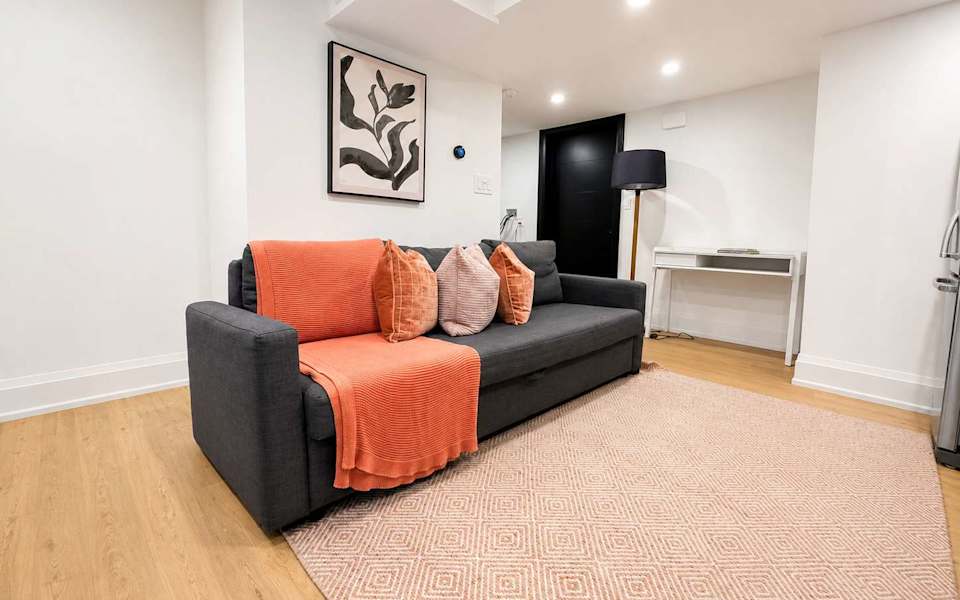 Stylish 2BR West End Oasis | Huge Deck near High Park