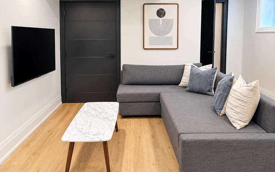 Chic Parkdale 1BR near Queen West