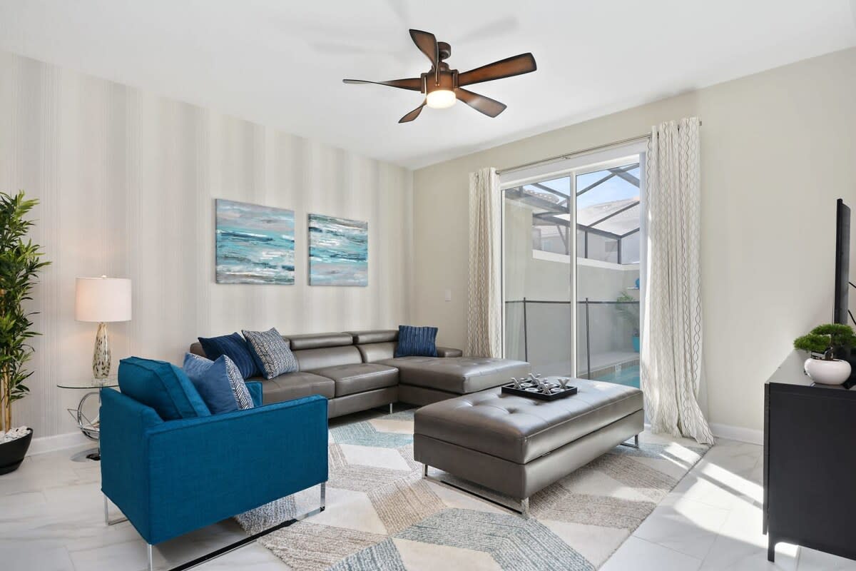 Casa de 4 dormitorios en Storey Lake – foto 1